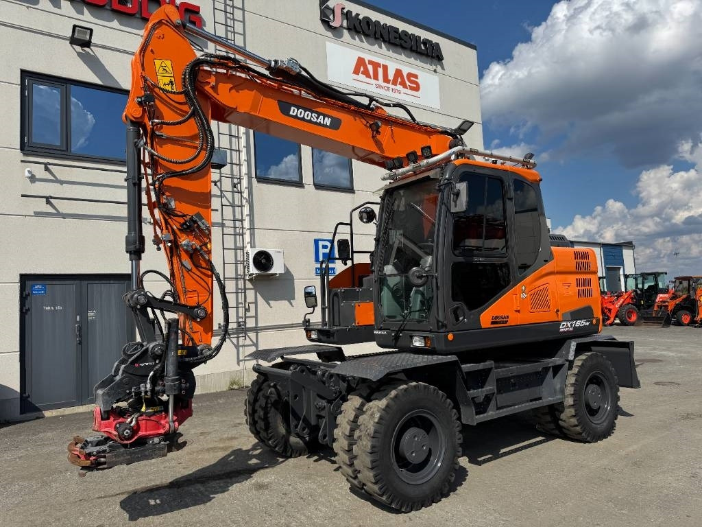 Doosan DX165W-5 PYÖRITTÄJÄLLÄ  - Ekskavator roda: gambar 2 Doosan DX165W-5 PYÖRITTÄJÄLLÄ  - Ekskavator roda: gambar 2