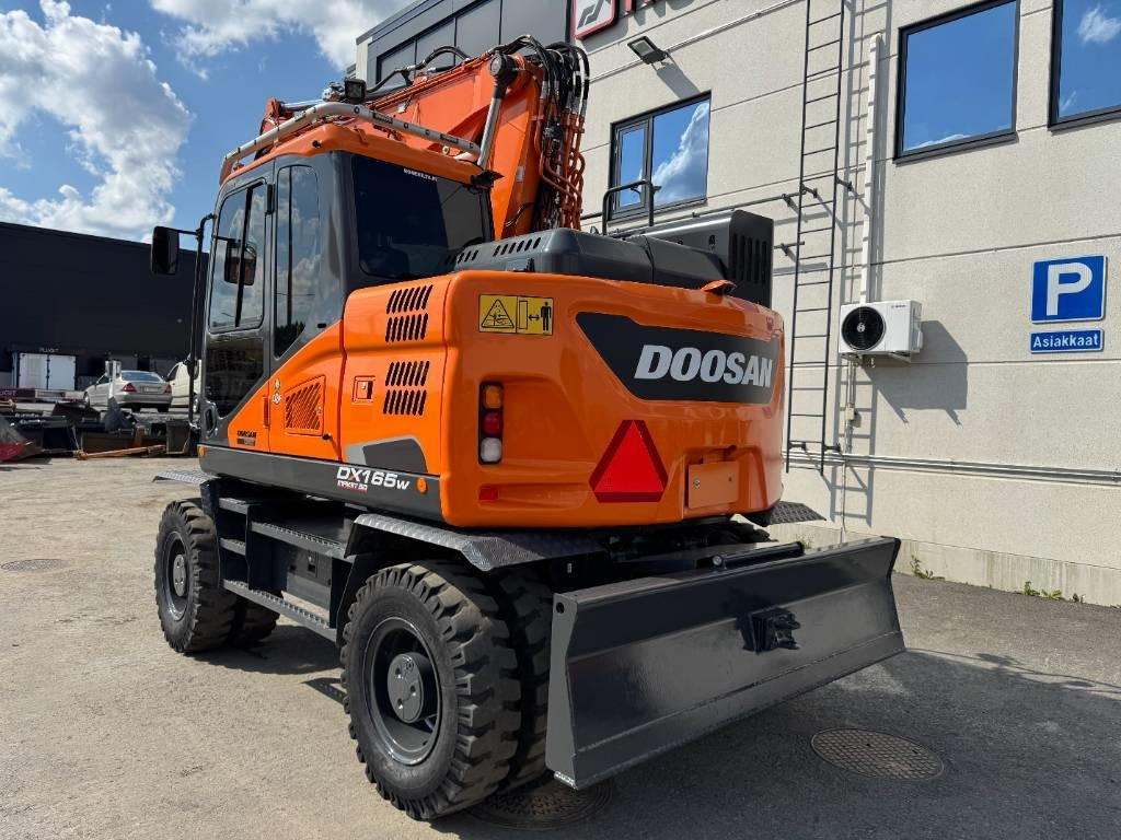 Doosan DX165W-5 PYÖRITTÄJÄLLÄ  - Ekskavator roda: gambar 3 Doosan DX165W-5 PYÖRITTÄJÄLLÄ  - Ekskavator roda: gambar 3