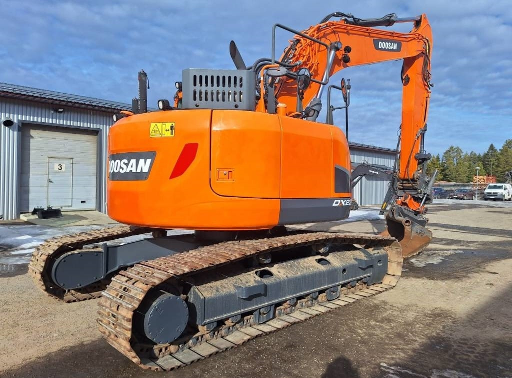 Doosan DX235LCR-5 PYÖRITTÄJÄ, 3D-LAITTEET - Ekskavator perayap: gambar 4 Doosan DX235LCR-5 PYÖRITTÄJÄ, 3D-LAITTEET - Ekskavator perayap: gambar 4