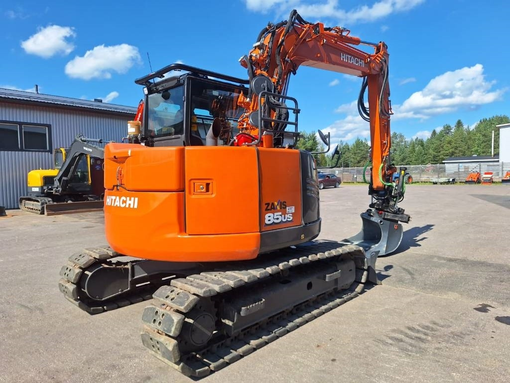 Hitachi MYYTY! SOLD! ZX85US-6 HUIPPUVARUSTEILLA - Ekskavator mini: gambar 4 Hitachi MYYTY! SOLD! ZX85US-6 HUIPPUVARUSTEILLA - Ekskavator mini: gambar 4