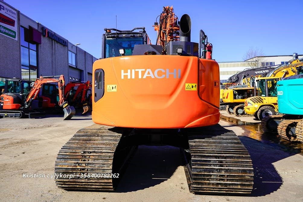 Hitachi ZX135US-6 METSÄALUSTALLA - Ekskavator perayap: gambar 4 Hitachi ZX135US-6 METSÄALUSTALLA - Ekskavator perayap: gambar 4