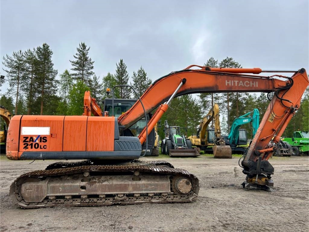 Hitachi ZX210LC-3 - Ekskavator perayap: gambar 3 Hitachi ZX210LC-3 - Ekskavator perayap: gambar 3