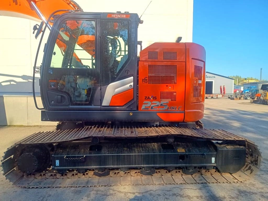 Hitachi ZX225USLC-7 -STAGE V- - Ekskavator perayap: gambar 2 Hitachi ZX225USLC-7 -STAGE V- - Ekskavator perayap: gambar 2
