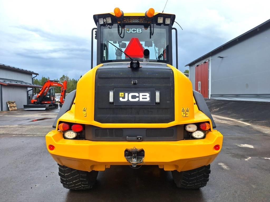 JCB MYYTY! SOLD! 411HT T4F HYVÄT RENKAAT YM. - Wheel loader: gambar 3 JCB MYYTY! SOLD! 411HT T4F HYVÄT RENKAAT YM. - Wheel loader: gambar 3