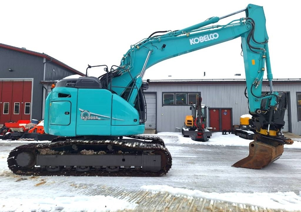 Kobelco MYYTY! SOLD! SK230SRLC-5 Pyörittäjällä - Ekskavator perayap: gambar 5 Kobelco MYYTY! SOLD! SK230SRLC-5 Pyörittäjällä - Ekskavator perayap: gambar 5