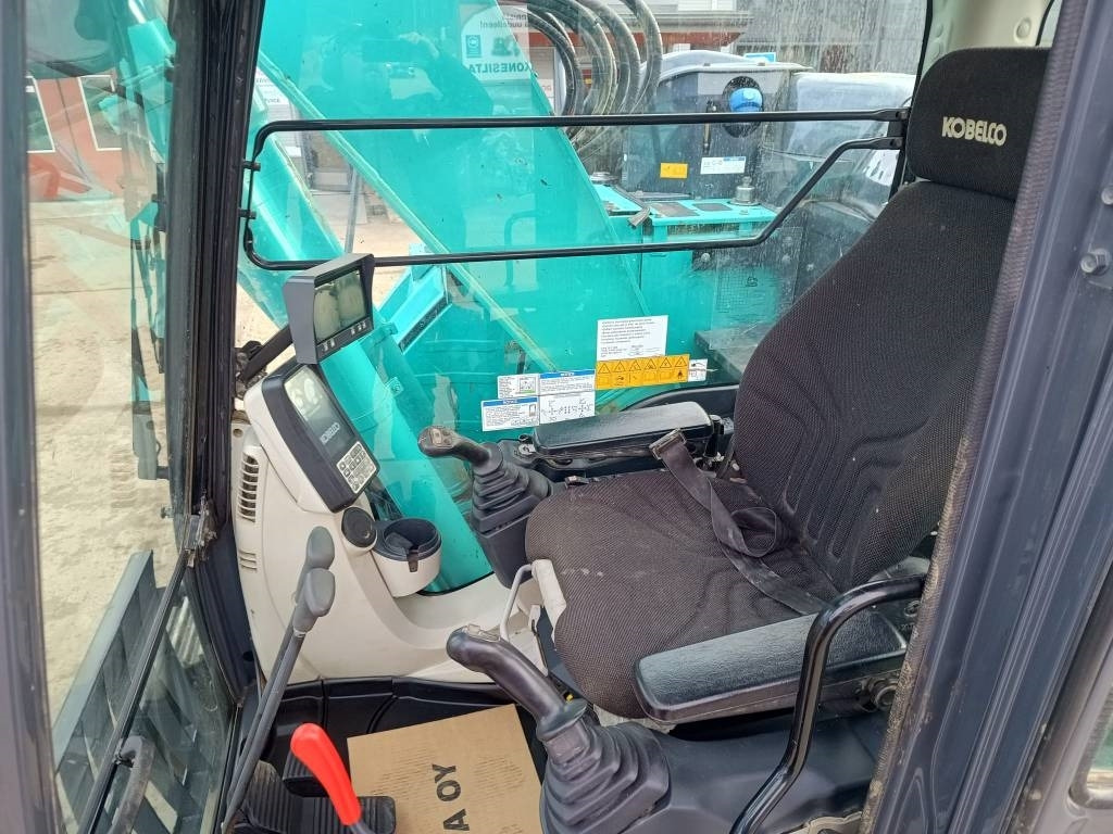 Leasing Kobelco SK140SRL-5 -SUOALUSTA-  Kobelco SK140SRL-5 -SUOALUSTA-: gambar 16 Leasing Kobelco SK140SRL-5 -SUOALUSTA-  Kobelco SK140SRL-5 -SUOALUSTA-: gambar 16