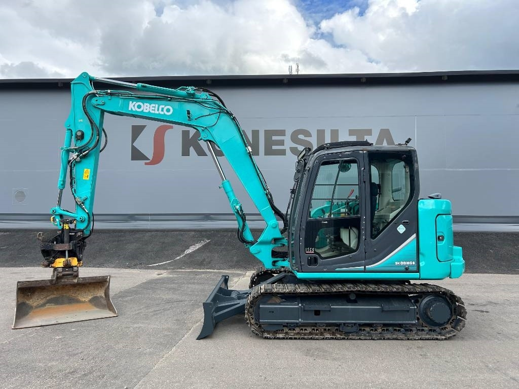 Kobelco SK85MSR-3 PYÖRITTÄJÄLLÄ - Ekskavator mini: gambar 1 Kobelco SK85MSR-3 PYÖRITTÄJÄLLÄ - Ekskavator mini: gambar 1