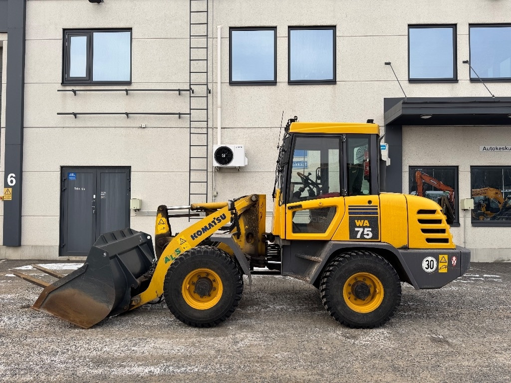 Komatsu WA75-3 30KM/H, 1-omistaja - Wheel loader: gambar 1 Komatsu WA75-3 30KM/H, 1-omistaja - Wheel loader: gambar 1