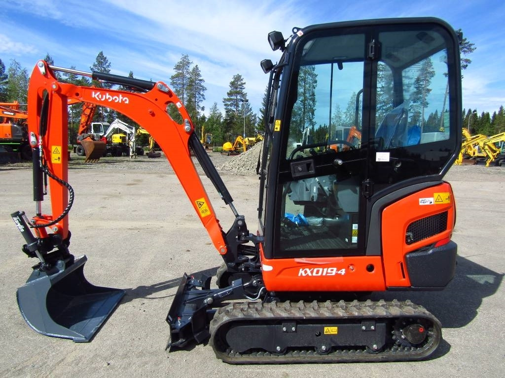 Kubota KX019-4 KALLISTAJALLA UUSI!! - Ekskavator mini: gambar 1 Kubota KX019-4 KALLISTAJALLA UUSI!! - Ekskavator mini: gambar 1
