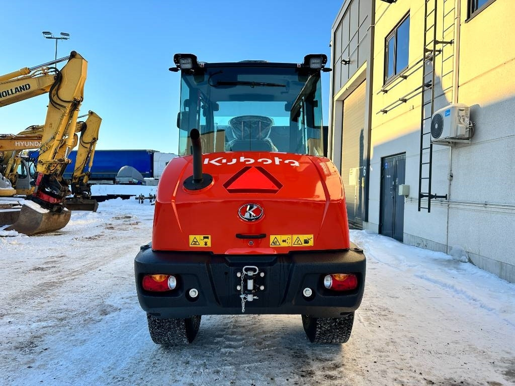 Kubota R090 Auravarustuksella uusi - Wheel loader: gambar 3 Kubota R090 Auravarustuksella uusi - Wheel loader: gambar 3