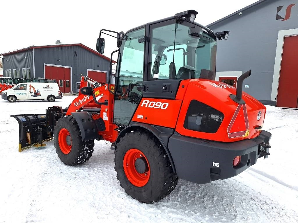 Kubota R090 TALVIPAKETILLA - Wheel loader: gambar 3 Kubota R090 TALVIPAKETILLA - Wheel loader: gambar 3