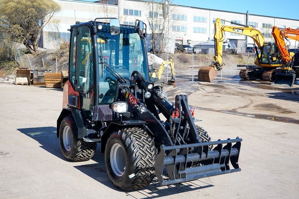Kubota RT260-2 DELUXE - Wheel loader: gambar 4 Kubota RT260-2 DELUXE - Wheel loader: gambar 4