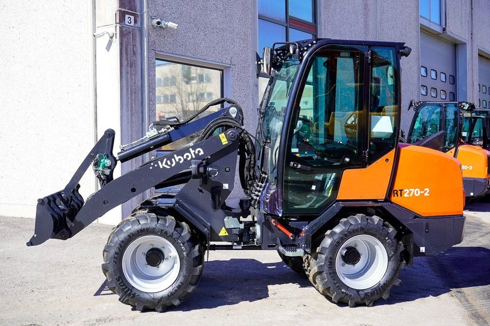 Kubota RT270-2 DELUXE MALLI - Pemuat ringkas: gambar 1 Kubota RT270-2 DELUXE MALLI - Pemuat ringkas: gambar 1