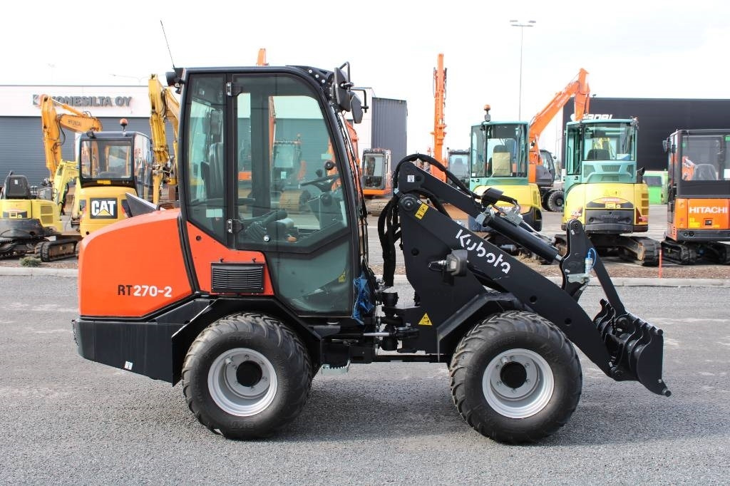 Kubota RT270-2 UUSI - Pemuat ringkas: gambar 5 Kubota RT270-2 UUSI - Pemuat ringkas: gambar 5