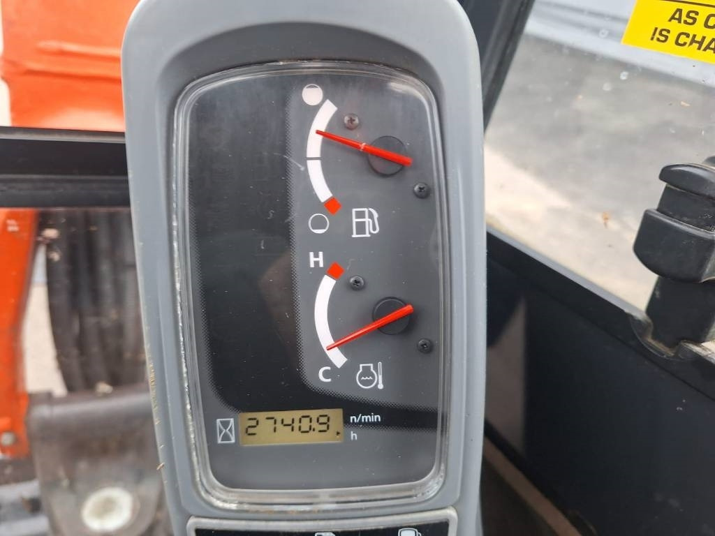 Ekskavator mini Kubota U27-4 KALLISTAJALLA, HUOLLETTU: gambar 11