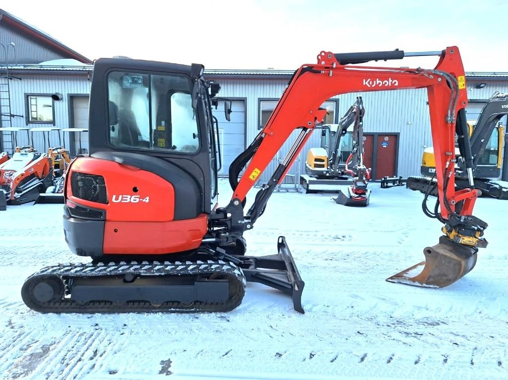 Kubota U36-4 PYÖRITTÄJÄLLÄ - Ekskavator mini: gambar 5 Kubota U36-4 PYÖRITTÄJÄLLÄ - Ekskavator mini: gambar 5