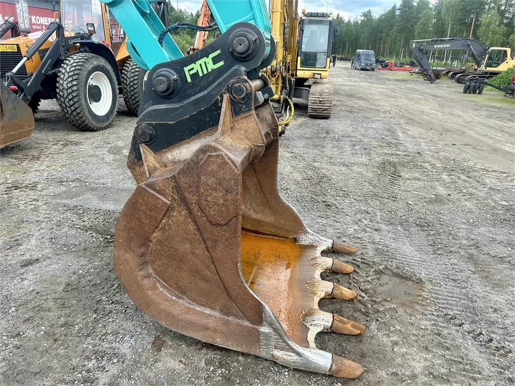 Ekskavator perayap New Holland Kobelco E305C EVO: gambar 17