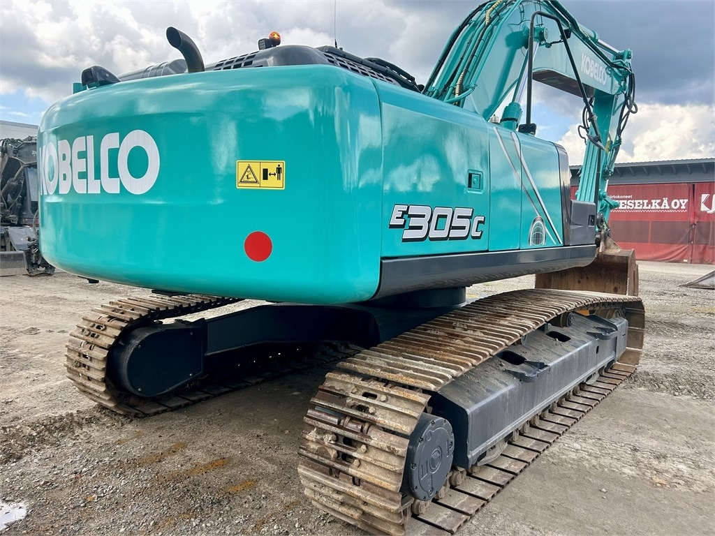Ekskavator perayap New Holland Kobelco E305C EVO: gambar 7