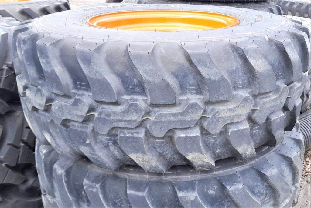 RENGASSARJA 365/70R18 VANTEINEEN - Peralatan konstruksi: gambar 1 RENGASSARJA 365/70R18 VANTEINEEN - Peralatan konstruksi: gambar 1