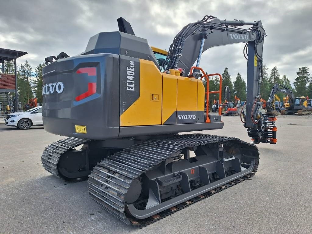 Volvo EC140ELM -SUOALUSTA- - Ekskavator perayap: gambar 4 Volvo EC140ELM -SUOALUSTA- - Ekskavator perayap: gambar 4