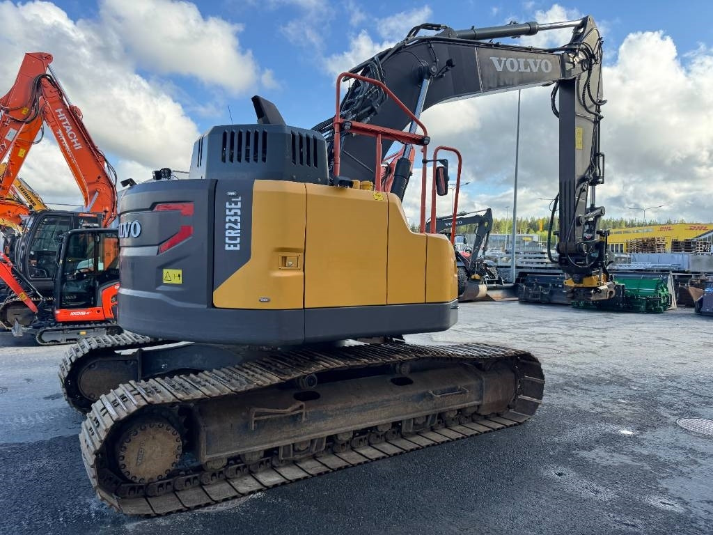 Volvo ECR 235 EL - Ekskavator perayap: gambar 5 Volvo ECR 235 EL - Ekskavator perayap: gambar 5