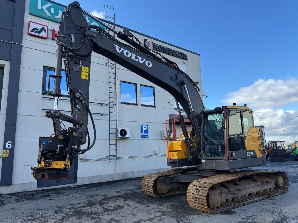 Volvo ECR 235 EL - Ekskavator perayap: gambar 2 Volvo ECR 235 EL - Ekskavator perayap: gambar 2