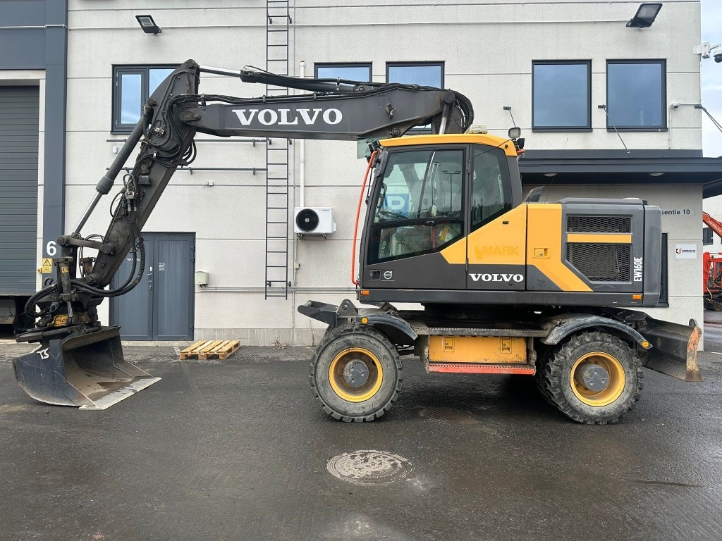 Volvo EW160E PYÖRITTÄJÄLLÄ - Ekskavator roda: gambar 1 Volvo EW160E PYÖRITTÄJÄLLÄ - Ekskavator roda: gambar 1