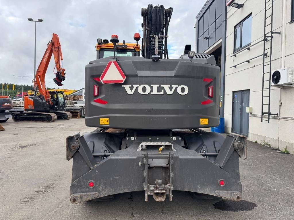 Volvo EWR 150 E - Ekskavator roda: gambar 4 Volvo EWR 150 E - Ekskavator roda: gambar 4