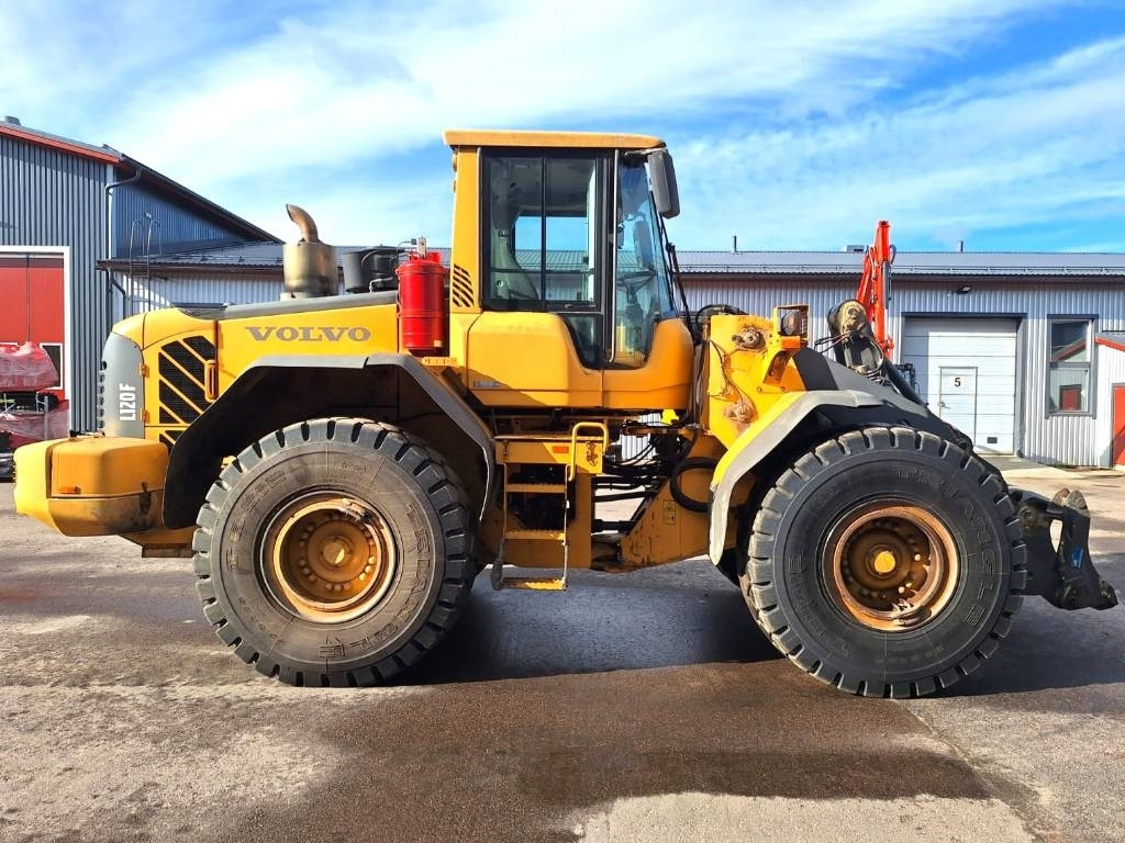 Volvo L120F VIPUOHJAUS  - Wheel loader: gambar 5 Volvo L120F VIPUOHJAUS  - Wheel loader: gambar 5