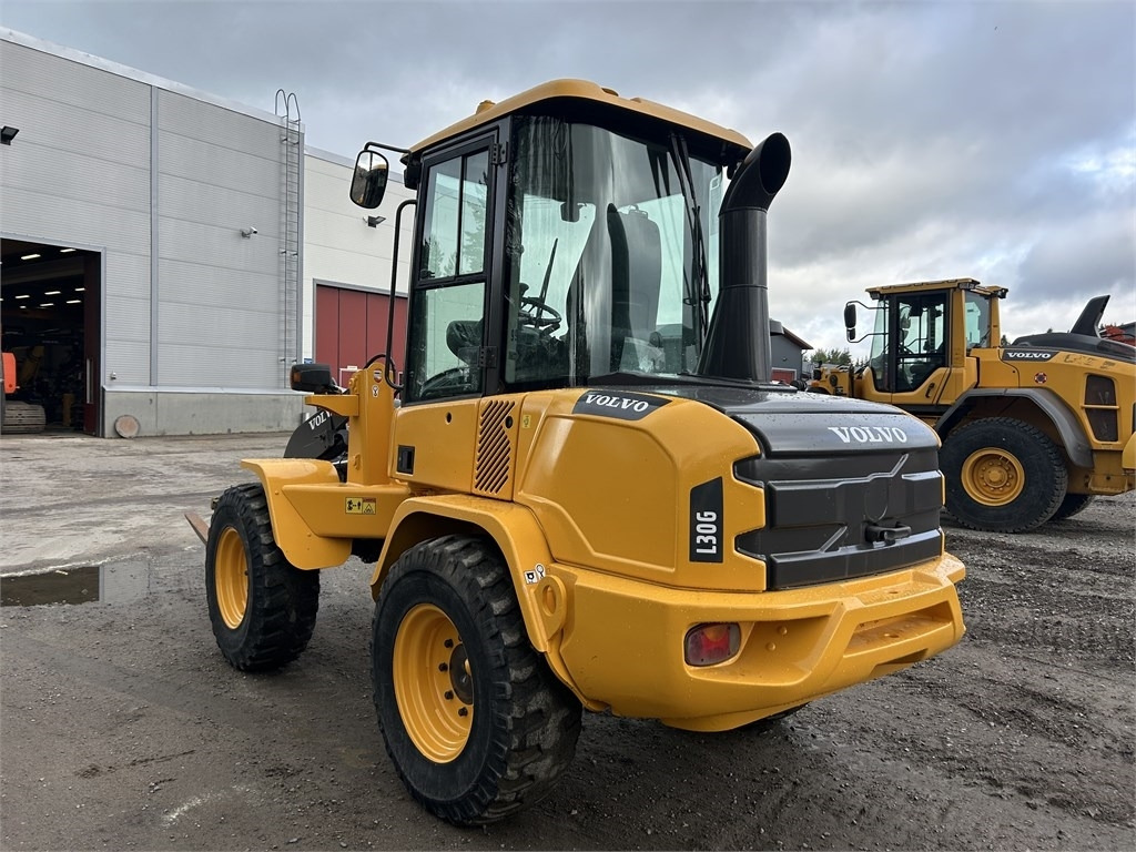 Volvo L30G TRUKKIPIIKEILLÄ - Wheel loader: gambar 3 Volvo L30G TRUKKIPIIKEILLÄ - Wheel loader: gambar 3