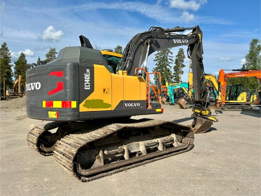 Volvo MYYTY! SOLD! EC140EL SUOALUSTA - Ekskavator perayap: gambar 5 Volvo MYYTY! SOLD! EC140EL SUOALUSTA - Ekskavator perayap: gambar 5