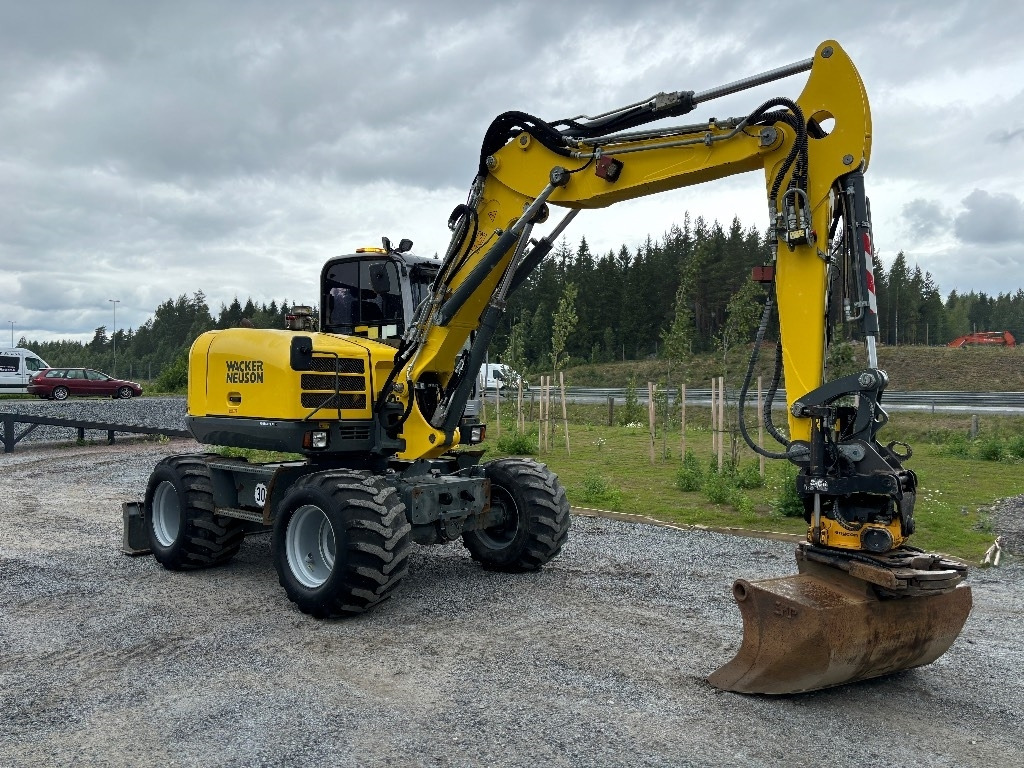 Ekskavator roda Wacker Neuson EW 100: gambar 6