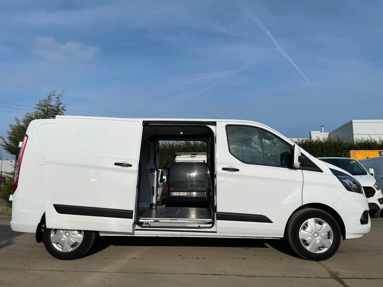 Ford Transit Custom L2. Klima. Kamera. Tempomat. - Van kecil: gambar 3 Ford Transit Custom L2. Klima. Kamera. Tempomat. - Van kecil: gambar 3