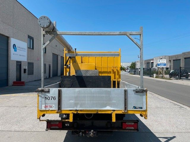 Iveco Daily 50C15. 3.0HPT. LKW 3500kg. - Van flatbed, Van kombi: gambar 5 Iveco Daily 50C15. 3.0HPT. LKW 3500kg. - Van flatbed, Van kombi: gambar 5