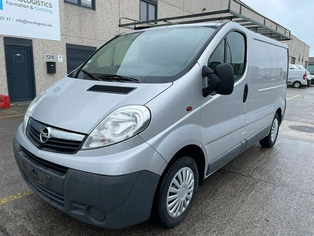 Opel Vivaro 2.0CDTI. TÜV 09/26. Extra Winterreifen. - Van kecil: gambar 1 Opel Vivaro 2.0CDTI. TÜV 09/26. Extra Winterreifen. - Van kecil: gambar 1