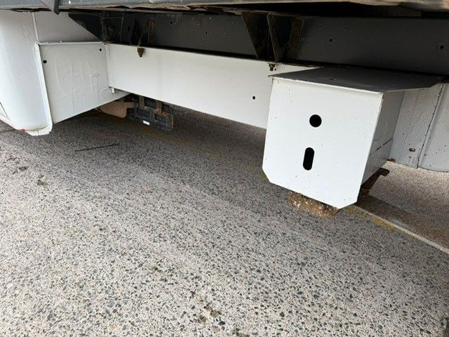 Renault Master 2.3dCi Doka 7pl. Pritsche 3.20m. Klima. - Van flatbed, Van kombi: gambar 5 Renault Master 2.3dCi Doka 7pl. Pritsche 3.20m. Klima. - Van flatbed, Van kombi: gambar 5