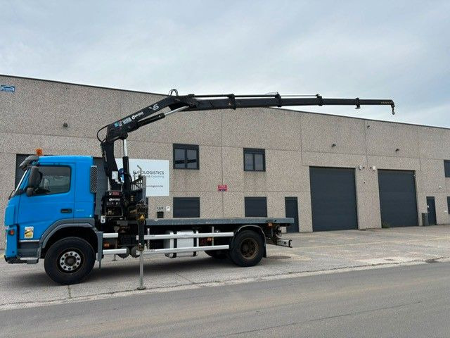Volvo FM300. Hiab 166. Klima. - Truk derek: gambar 1 Volvo FM300. Hiab 166. Klima. - Truk derek: gambar 1