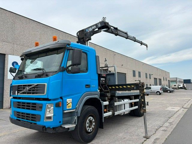 Volvo FM300. Hiab 166. Klima. - Truk derek: gambar 2 Volvo FM300. Hiab 166. Klima. - Truk derek: gambar 2