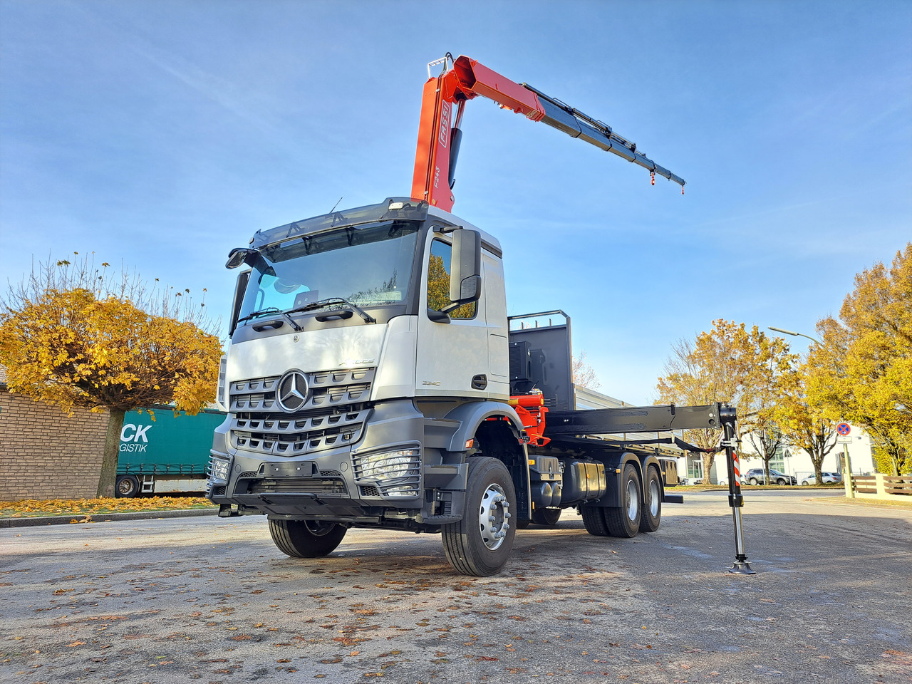 MERCEDES-BENZ AROCS 3340 CRANE FASSI F245 FLATBED TWISTLOCK EURO 3 - Truk flatbed, Truk derek: gambar 1 MERCEDES-BENZ AROCS 3340 CRANE FASSI F245 FLATBED TWISTLOCK EURO 3 - Truk flatbed, Truk derek: gambar 1