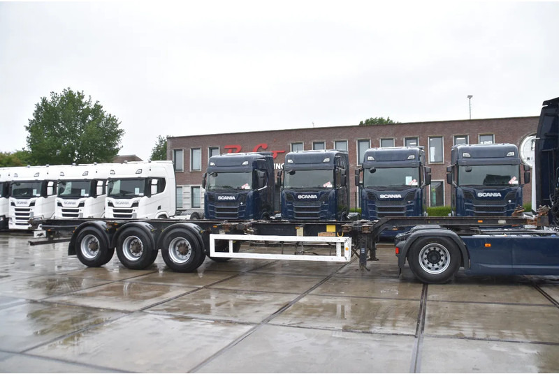 Krone SDC 27 - BPW AXLES - DRUM BRAKES - - Semi-trailer pengangkut mobil: gambar 1 Krone SDC 27 - BPW AXLES - DRUM BRAKES - - Semi-trailer pengangkut mobil: gambar 1