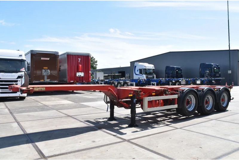 Nooteboom containerchassis - LIFT AXLE - DISC BRAKES - BPW AXLES - 2 x EXTENDABLE - - Semi-trailer pengangkut mobil: gambar 5 Nooteboom containerchassis - LIFT AXLE - DISC BRAKES - BPW AXLES - 2 x EXTENDABLE - - Semi-trailer pengangkut mobil: gambar 5