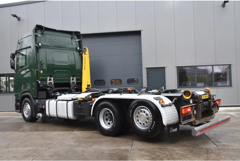 Scania S500 NGS 6x2*4 - HOOKLIFT - RETARDER - 477 TKM - PARK. AIRCO - WHEELBASE: 475 CM - PTO - EXCELLENT CONDITION - - Hook lift: gambar 3 Scania S500 NGS 6x2*4 - HOOKLIFT - RETARDER - 477 TKM - PARK. AIRCO - WHEELBASE: 475 CM - PTO - EXCELLENT CONDITION - - Hook lift: gambar 3