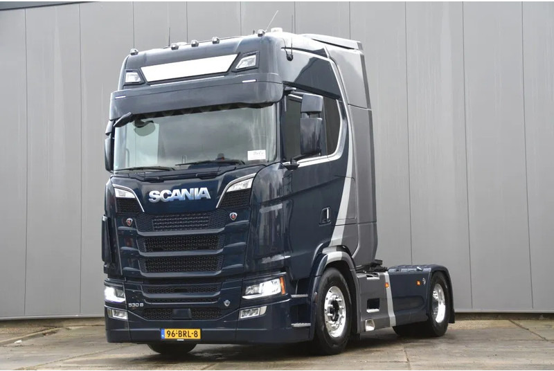 Scania 530S V8 NGS 4x2NB - NEW TACHO - FULL AIR - RETARDER - 637 TKM - PARK. AIRCO - NAVI - LEATHER SEATS - ALCOA'S - LED - PERFECT CON - Tractor head: gambar 1 Scania 530S V8 NGS 4x2NB - NEW TACHO - FULL AIR - RETARDER - 637 TKM - PARK. AIRCO - NAVI - LEATHER SEATS - ALCOA'S - LED - PERFECT CON - Tractor head: gambar 1