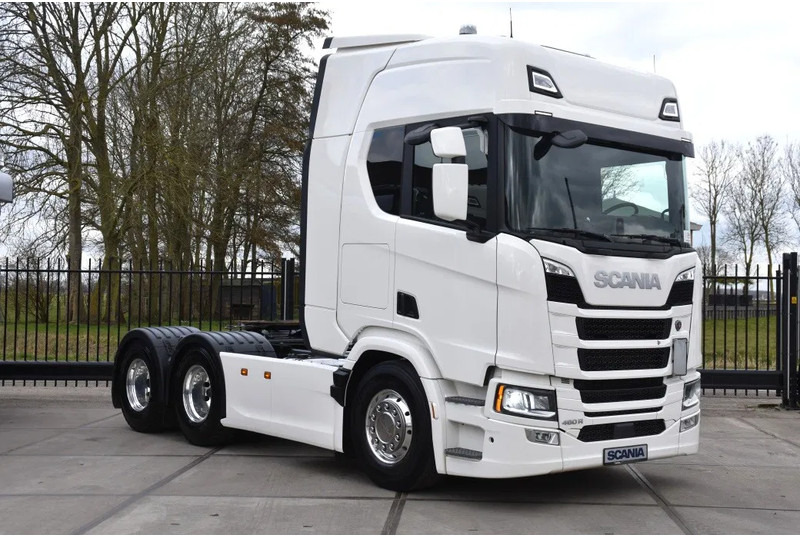 Scania R 460 NGS 6x4NB - SUPER - FULL AIR - RETARDER - 96 TKM - PARK. AIRCO - HYDRAULIC SYSTEM - LED - LEATHER SEATS - EXCELLENT CONDIT - Tractor head: gambar 1 Scania R 460 NGS 6x4NB - SUPER - FULL AIR - RETARDER - 96 TKM - PARK. AIRCO - HYDRAULIC SYSTEM - LED - LEATHER SEATS - EXCELLENT CONDIT - Tractor head: gambar 1