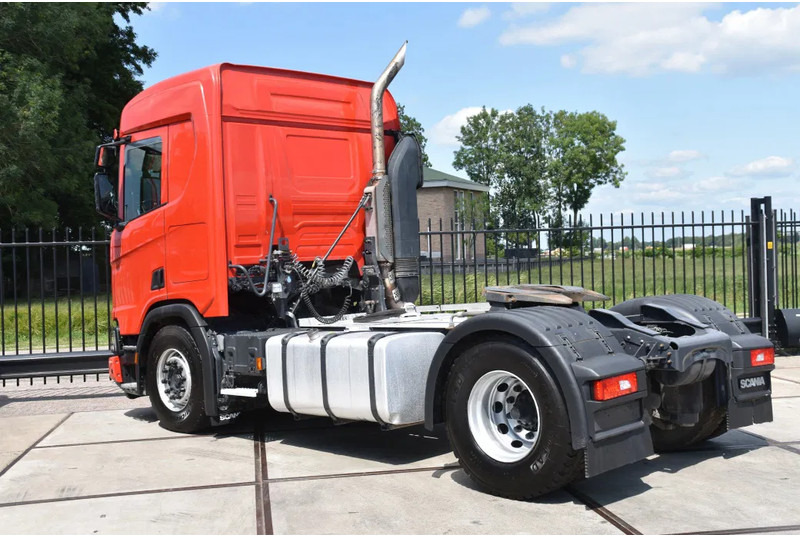 Scania R410 NGS 4x2NB XT - HYDRAULIC SYSTEM - FULL AIR - RETARDER - 506 TKM - ACC - PTO - MORE UNITS AVAILABLE - - Tractor head: gambar 3 Scania R410 NGS 4x2NB XT - HYDRAULIC SYSTEM - FULL AIR - RETARDER - 506 TKM - ACC - PTO - MORE UNITS AVAILABLE - - Tractor head: gambar 3