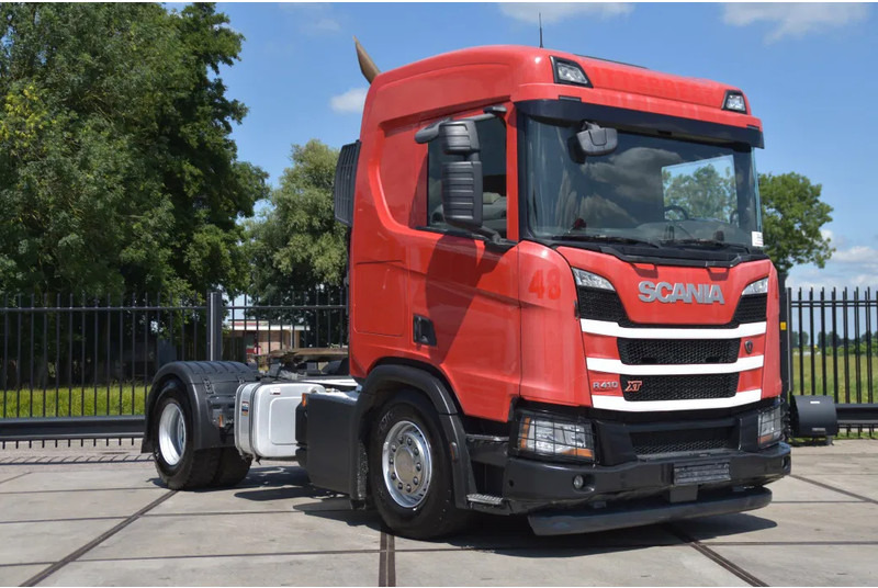 Scania R410 NGS 4x2NB XT - HYDRAULIC SYSTEM - FULL AIR - RETARDER - 603 TKM - ACC - PTO - MORE UNITS AVAILABLE - - Tractor head: gambar 1 Scania R410 NGS 4x2NB XT - HYDRAULIC SYSTEM - FULL AIR - RETARDER - 603 TKM - ACC - PTO - MORE UNITS AVAILABLE - - Tractor head: gambar 1