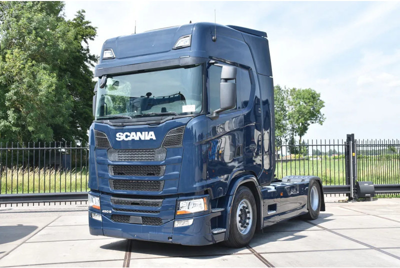 Scania S450 NGS 4x2NB - FULL AIR - 757 TKM - RETARDER - PARK. AIRCO - 2 x FUEL TANKS - TOP CONDITION - - Tractor head: gambar 2 Scania S450 NGS 4x2NB - FULL AIR - 757 TKM - RETARDER - PARK. AIRCO - 2 x FUEL TANKS - TOP CONDITION - - Tractor head: gambar 2