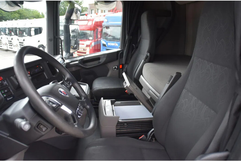 Scania S450 NGS 4x2NB - FULL AIR - RETARDER - ACC - PARK. AIRCO - 2 x FUEL TANKS - TOP CONDITION - - Tractor head: gambar 5 Scania S450 NGS 4x2NB - FULL AIR - RETARDER - ACC - PARK. AIRCO - 2 x FUEL TANKS - TOP CONDITION - - Tractor head: gambar 5