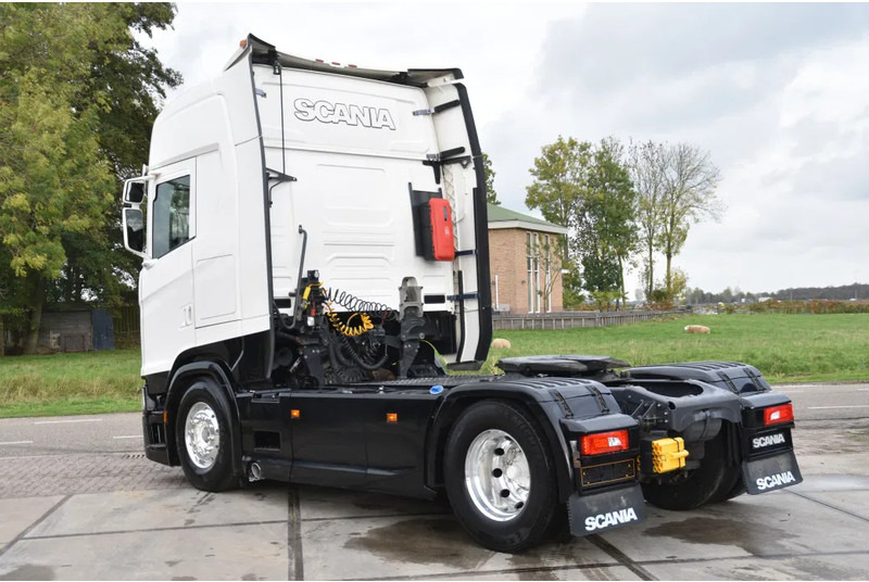 Scania S500 NGS 4x2NB - NEW TACHO - RETARDER - FULL AIR - PARK. AIRCO - 2 x FUEL TANKS - 4 POINT AIR SUSP. REAR - ALCOA'S - LED - - Tractor head: gambar 3 Scania S500 NGS 4x2NB - NEW TACHO - RETARDER - FULL AIR - PARK. AIRCO - 2 x FUEL TANKS - 4 POINT AIR SUSP. REAR - ALCOA'S - LED - - Tractor head: gambar 3