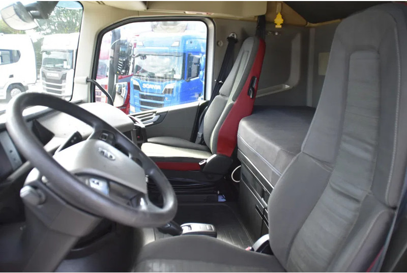 Volvo FH 420 Globe 4x2 - ADR FL - ONLY 670 TKM - PTO - AIRCO - DIFF. LOCK - GOOD CONDITION - - Tractor head: gambar 5 Volvo FH 420 Globe 4x2 - ADR FL - ONLY 670 TKM - PTO - AIRCO - DIFF. LOCK - GOOD CONDITION - - Tractor head: gambar 5